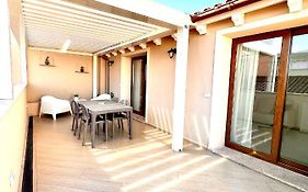 Waterfront Apartment Olbia